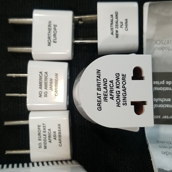 Conair Travel Smart 1875 Watt International Converter Set - Picture 3 of 8